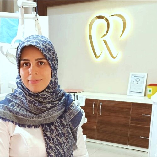 دکتر ریحانه قاسمی