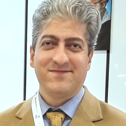 دکتر علی باقریان