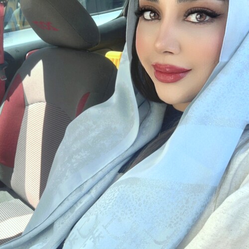 دکتر یاسمن نجفی