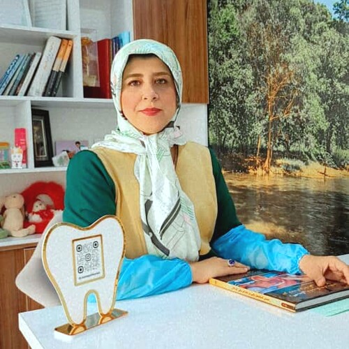دکتر سمیه کاملی