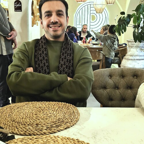 دکتر احمد خاشع