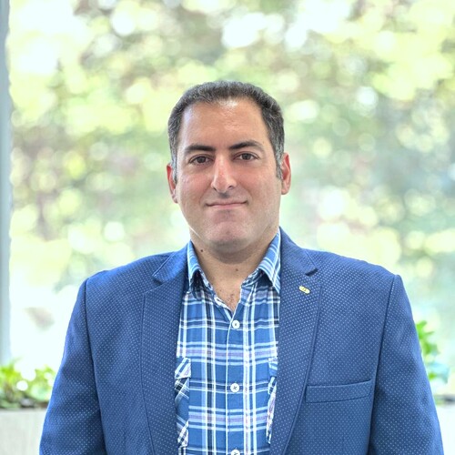 دکتر بابک نامور