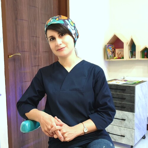 دکتر رها کوثری