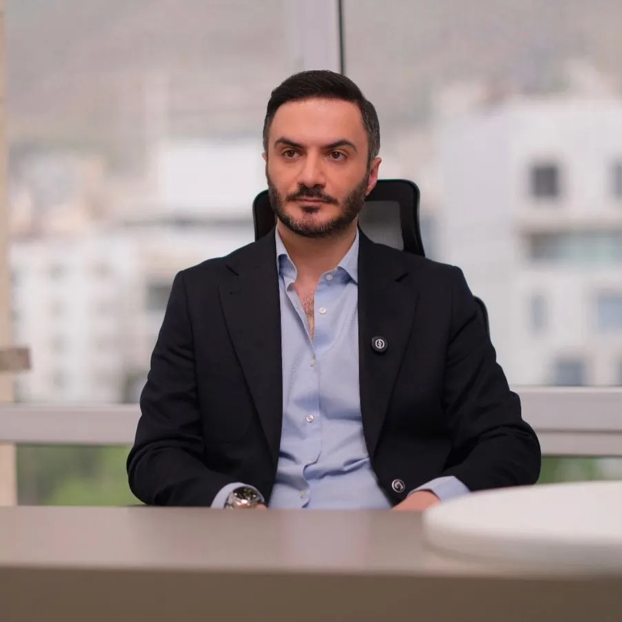 دکتر حامد محمودی