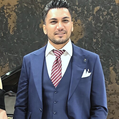 دکتر حسین توسلی زاده