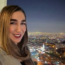 دکتر نینا روزمه