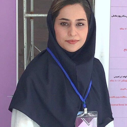 دکتر یاسمین شیخ حسنی