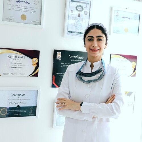 دکتر شینا رهنما